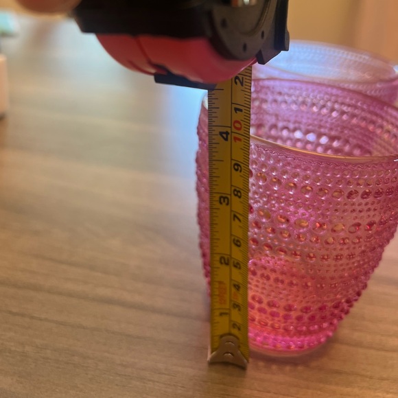 Pink Bubble Textured Drinking Glasses. Set Of Four. - Picture 8 of 9